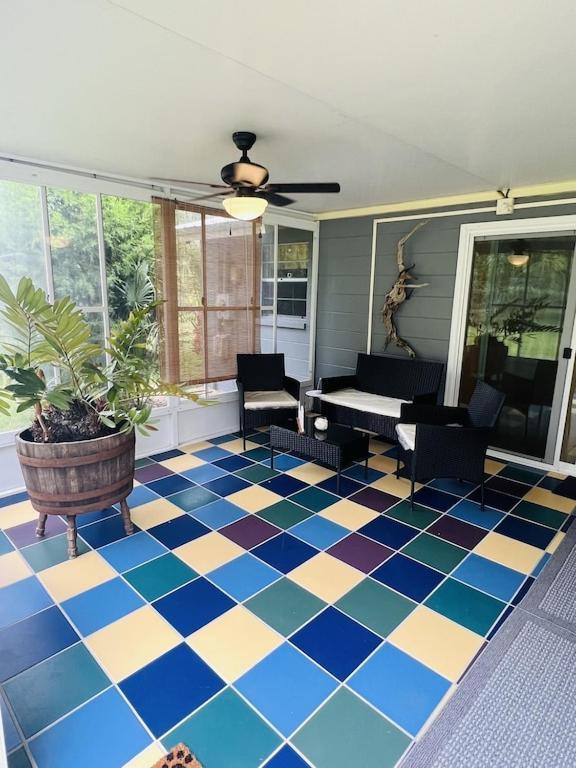 House Of Shells, Beautiful Garden, Fenced Yard, Dog Friendly, Fire Pit! Villa Crystal River Kültér fotó